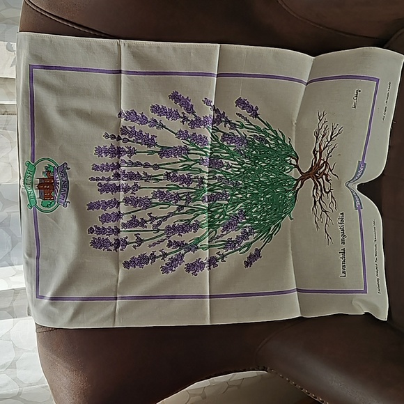 The English Lavender Norfolk Lavender Cotton Tea Towel By Irish Cabin - Picture 1 of 3